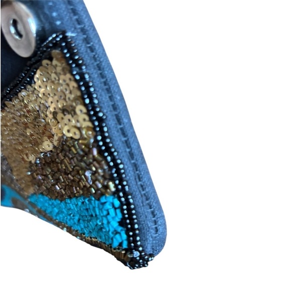 Accessory to Love - Makin Waves Beaded Clutch - EUC Like New Condition